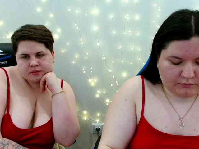 BeckyAndEllen webcam