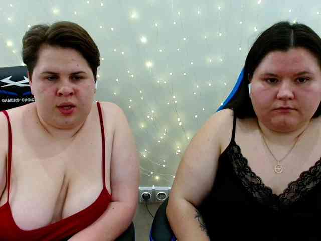 BeckyAndEllen webcam