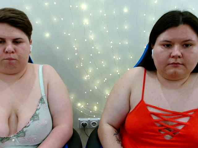 BeckyAndEllen webcam