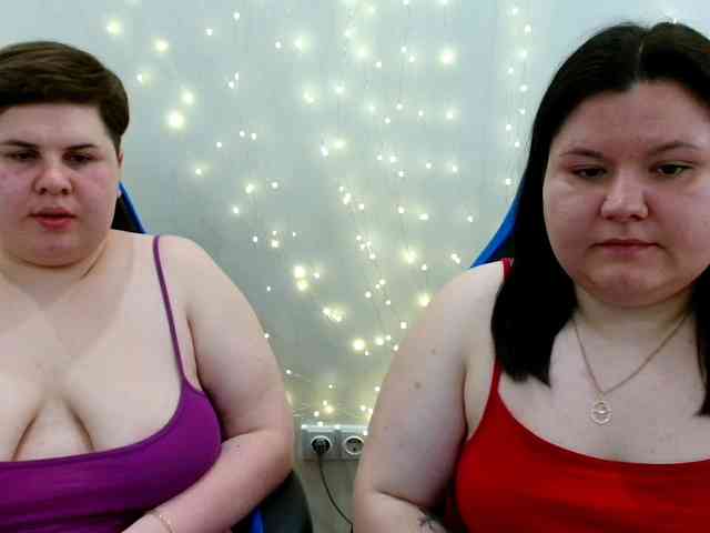 BeckyAndEllen webcam