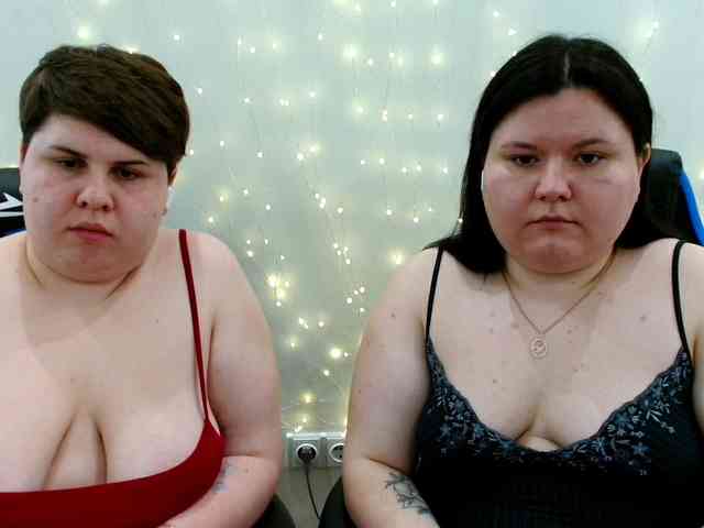 BeckyAndEllen webcam
