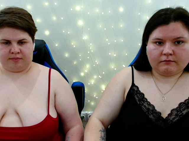 BeckyAndEllen webcam