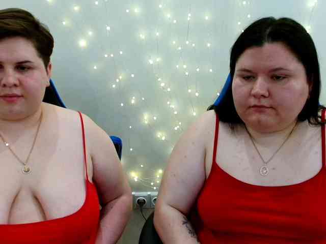 BeckyAndEllen webcam