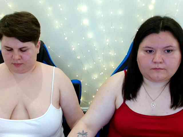 BeckyAndEllen webcam