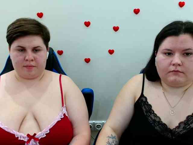 BeckyAndEllen webcam