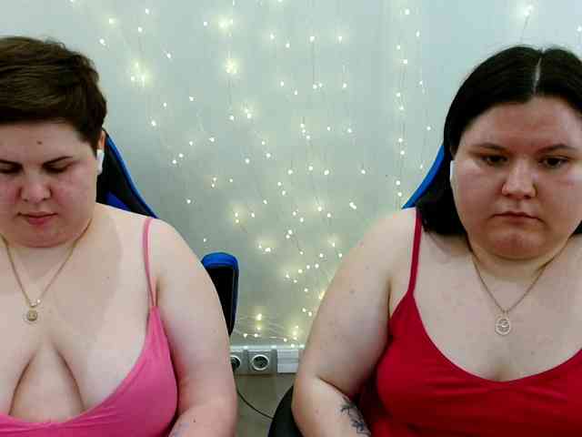 BeckyAndEllen webcam