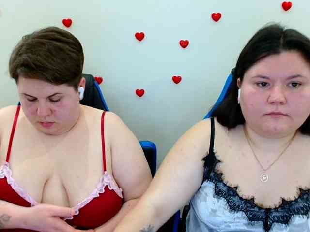 BeckyAndEllen webcam