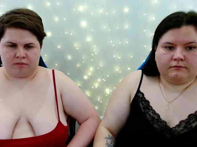 BeckyAndEllen webcam