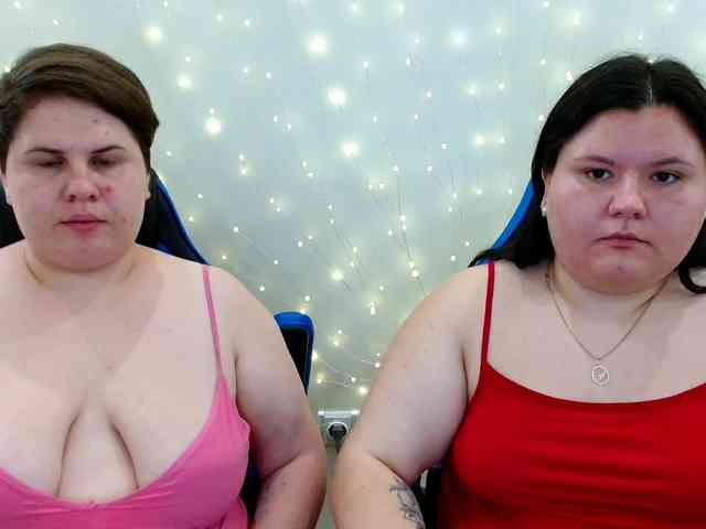 BeckyAndEllen webcam