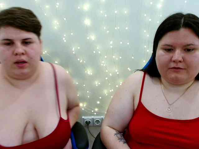 BeckyAndEllen webcam