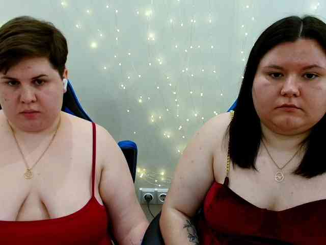 BeckyAndEllen webcam