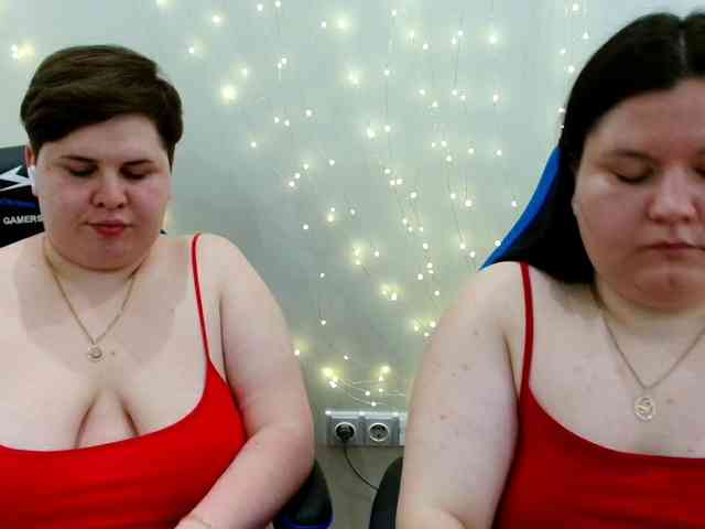 BeckyAndEllen webcam