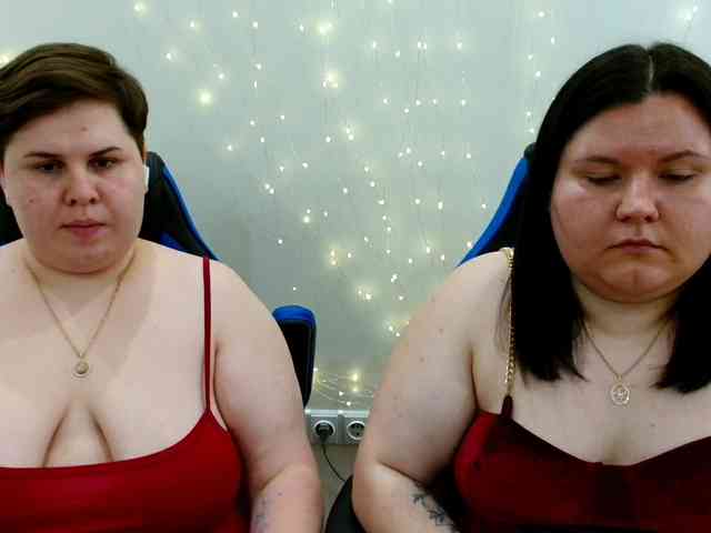 BeckyAndEllen webcam