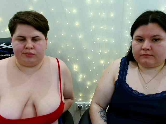 BeckyAndEllen webcam