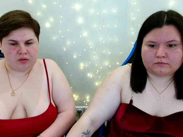 BeckyAndEllen webcam