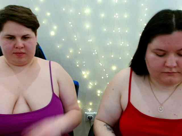 BeckyAndEllen webcam