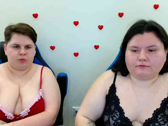 BeckyAndEllen webcam