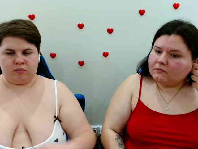 BeckyAndEllen webcam