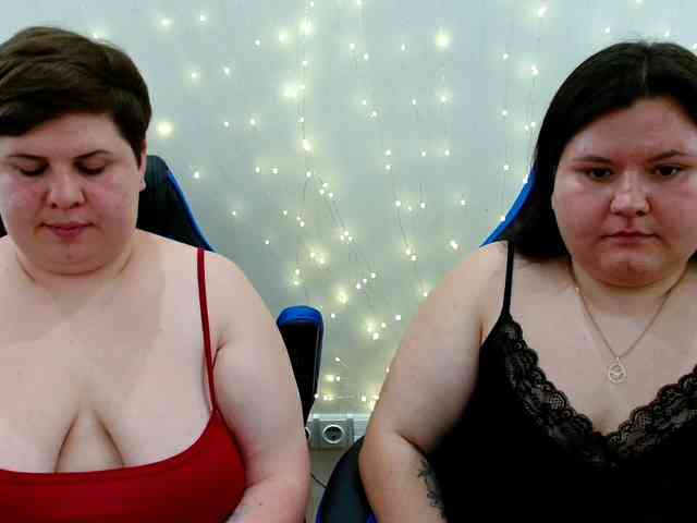 BeckyAndEllen webcam