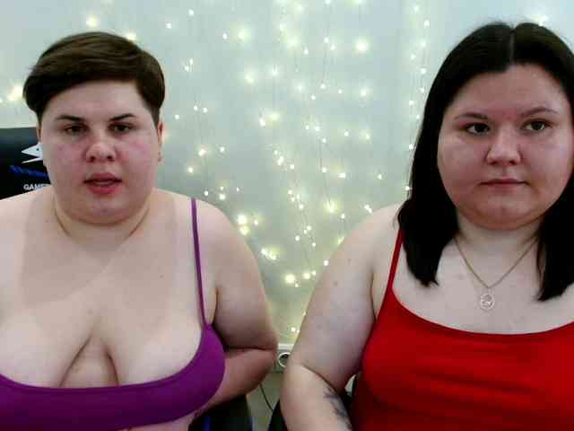 BeckyAndEllen webcam