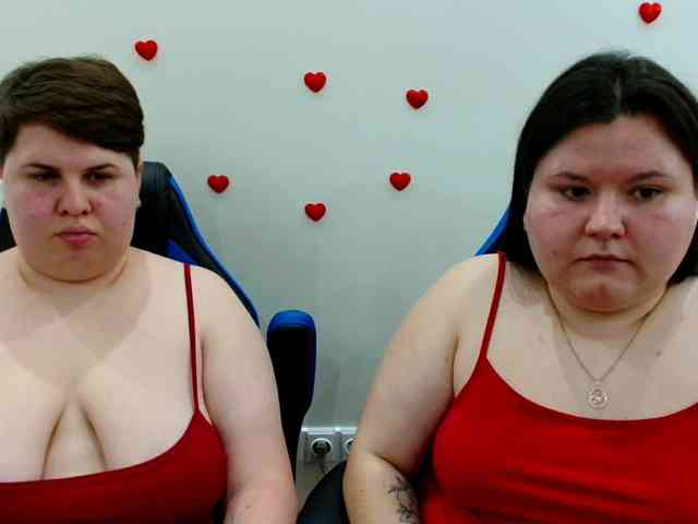 BeckyAndEllen webcam