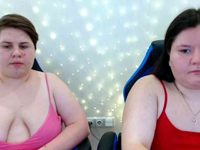 BeckyAndEllen webcam