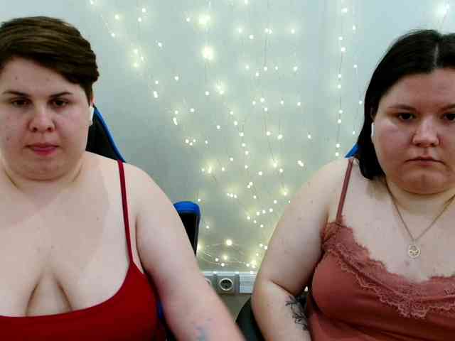 BeckyAndEllen webcam