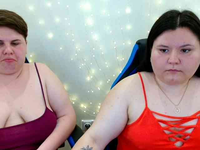 BeckyAndEllen webcam
