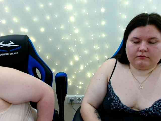 BeckyAndEllen Sex Cam Show