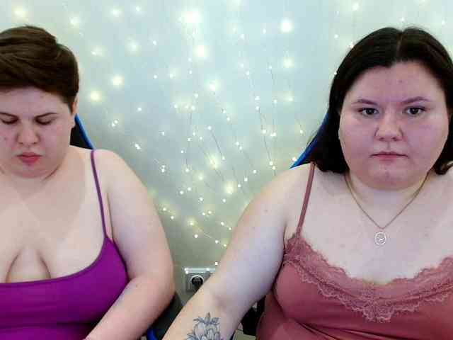 BeckyAndEllen Sex Cam Show