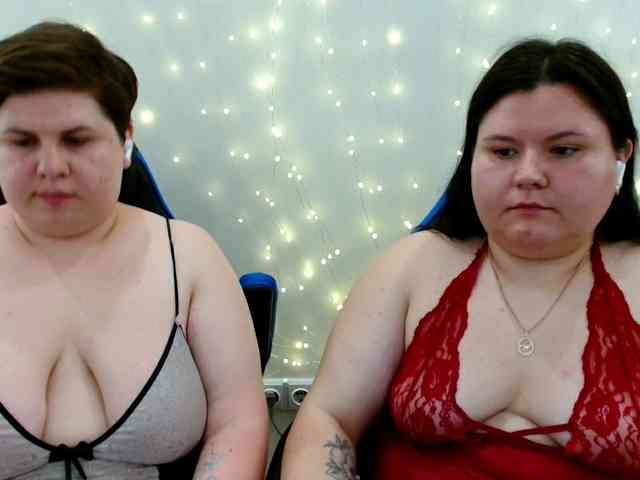 BeckyAndEllen webcam