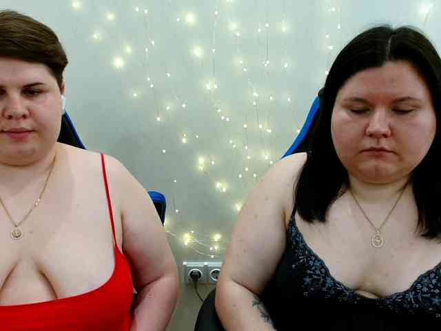 BeckyAndEllen webcam