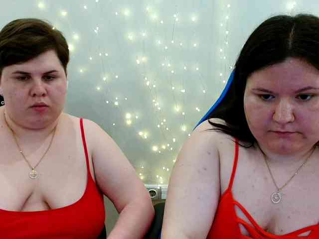 BeckyAndEllen webcam