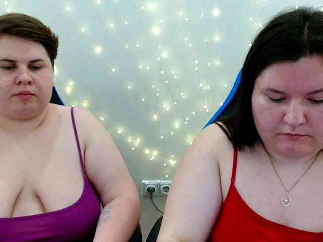 BeckyAndEllen webcam
