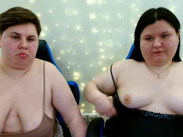 BeckyAndEllen webcam