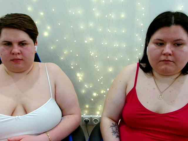 BeckyAndEllen webcam