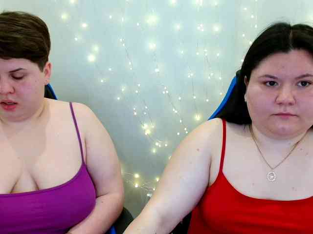 BeckyAndEllen webcam