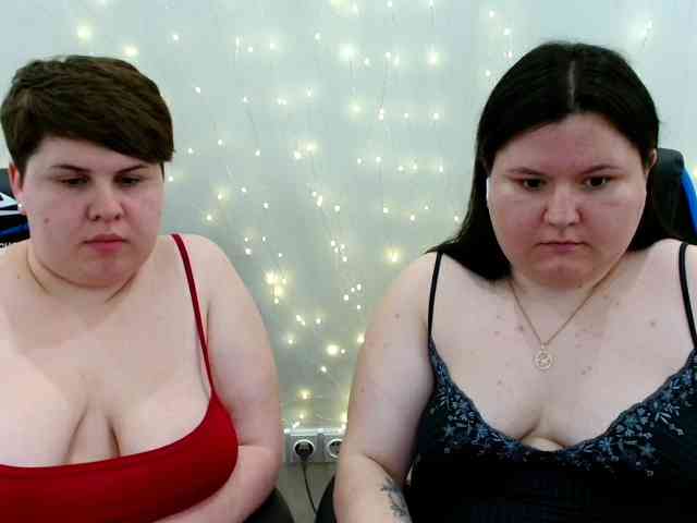 BeckyAndEllen webcam