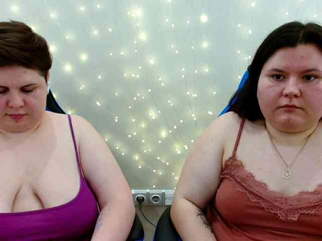 BeckyAndEllen Sex Cam Show