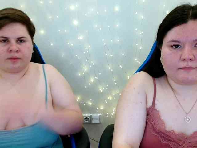 BeckyAndEllen webcam