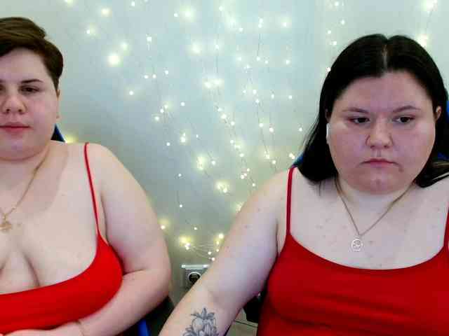 BeckyAndEllen webcam