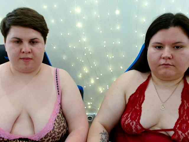 BeckyAndEllen webcam
