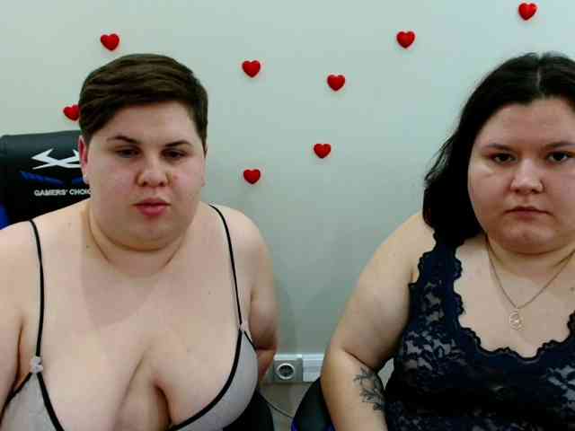 BeckyAndEllen webcam