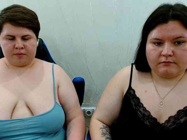 BeckyAndEllen webcam