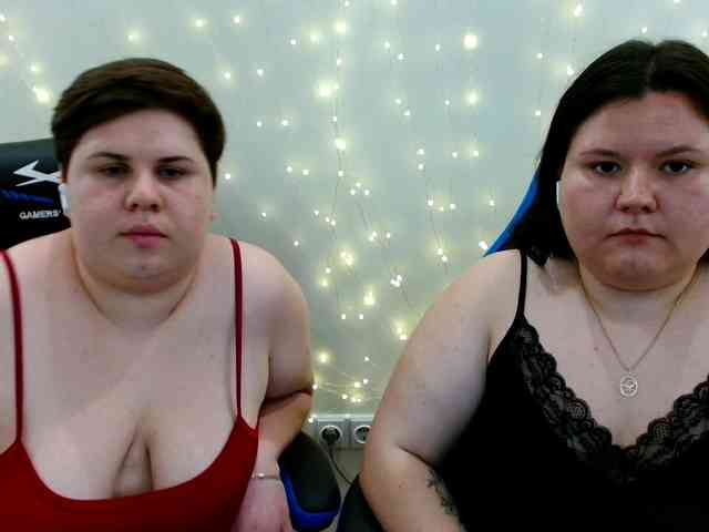BeckyAndEllen webcam