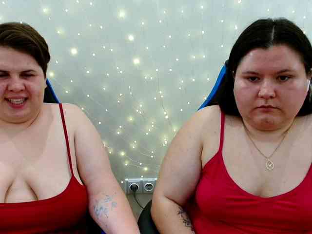 BeckyAndEllen webcam