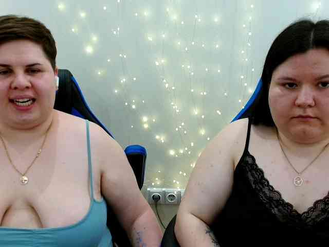 BeckyAndEllen webcam