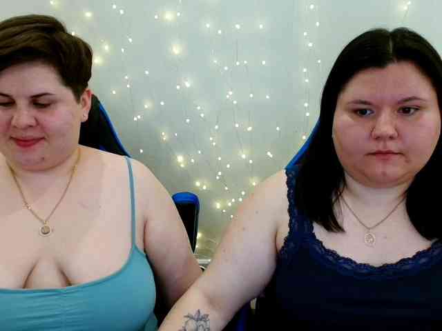 BeckyAndEllen webcam