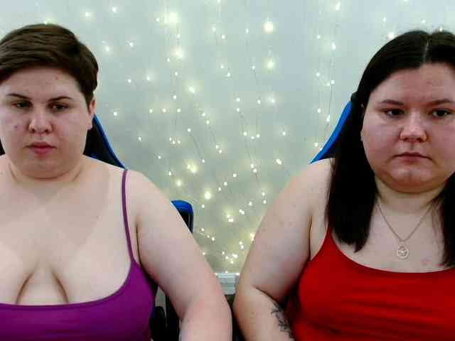 Модель: BeckyAndEllen