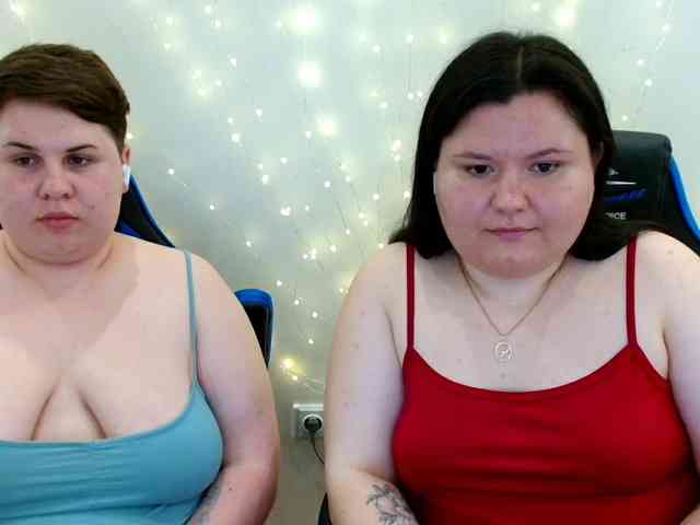 BeckyAndEllen webcam